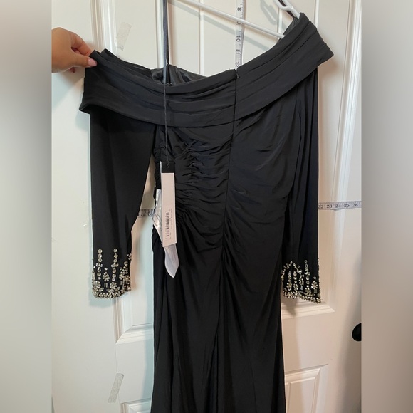 Mac Duggal Women's leena Foldover Long Sleeve Jeweled Midi Dress - Picture 10 of 14